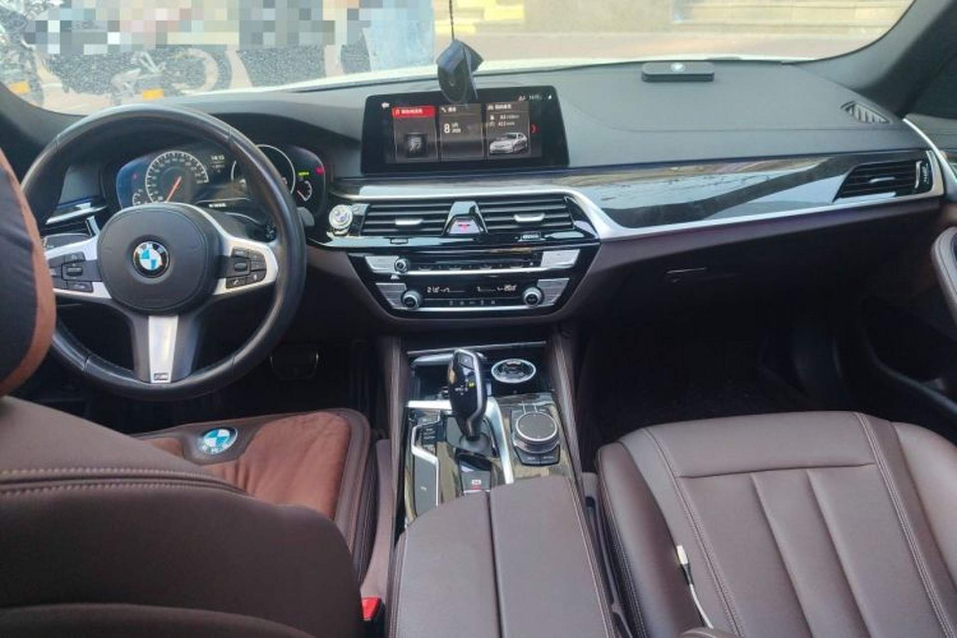 Used BMW 5 Series 2019 Restyled 525Li M Sport Package Center Console