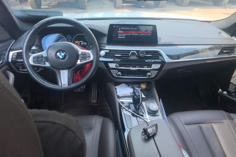 Used BMW 5 Series 2019 Restyled 525Li M Sport Package Center Console