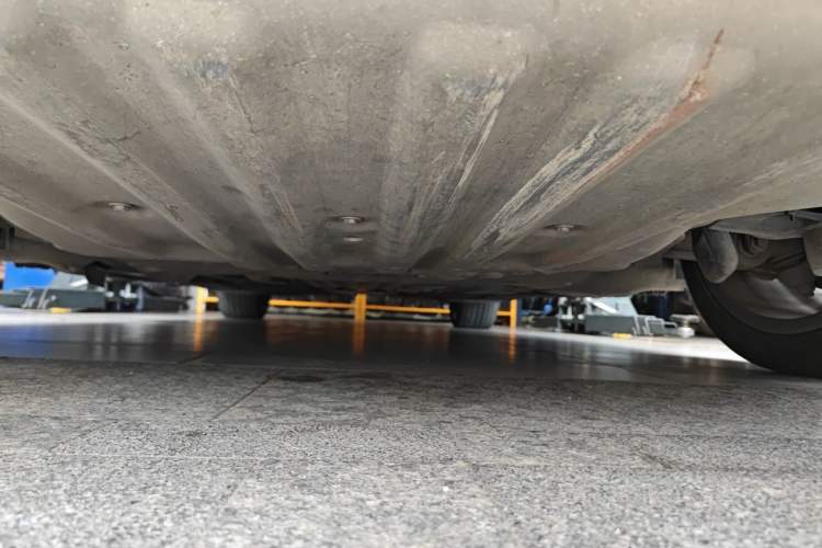 Used BMW 5 Series 2019 530Li Leading Model M Sport Package Chassis Front