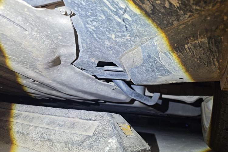 Used BMW 5 Series 2019 530Li Leading Model Luxury Package Chassis Front Left