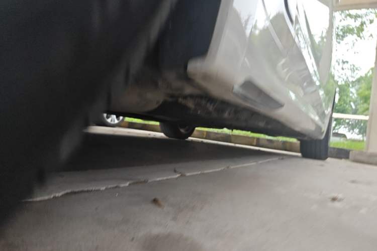 Used BMW 5 Series 2019 525Li M Sport Package Chassis Front Left