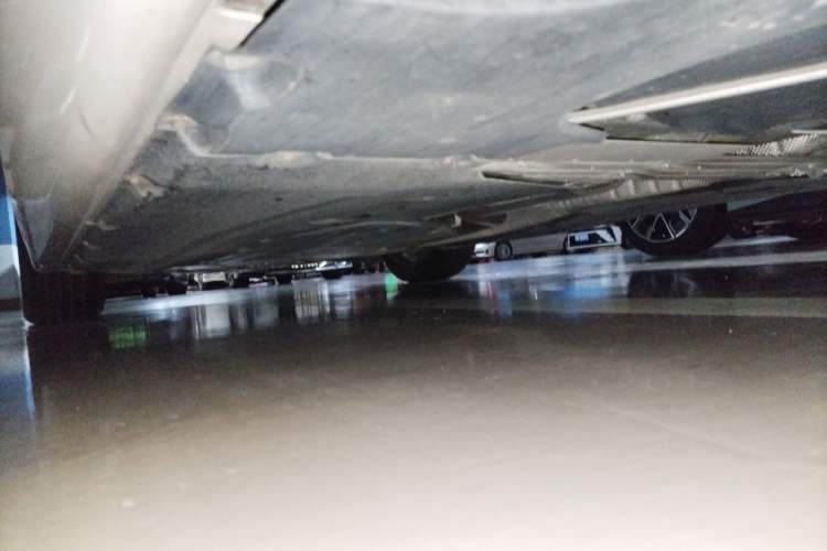 Used BMW 5 Series 2019 525Li M Sport Package Chassis Front Left