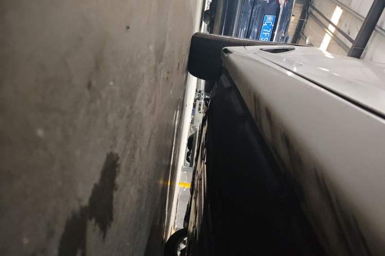 Used BMW 5 Series 2019 525Li M Sport Package Chassis Front Left