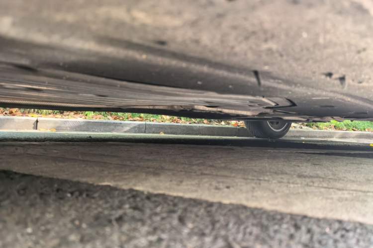 Used BMW 5 Series 2019 525Li M Sport Package Chassis Front Left