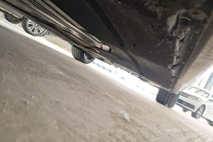 Used BMW 5 Series 2019 530Li Leading Model M Sport Package Chassis Front Left