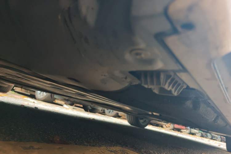 Used BMW 5 Series 2019 530Li Leading Model M Sport Package Chassis Front Left