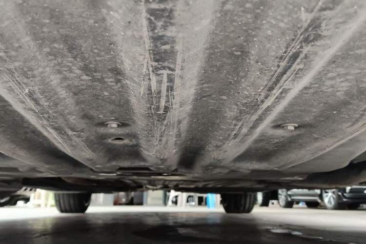 Used BMW 5 Series 2019 530Li Leading Model M Sport Package Chassis Front