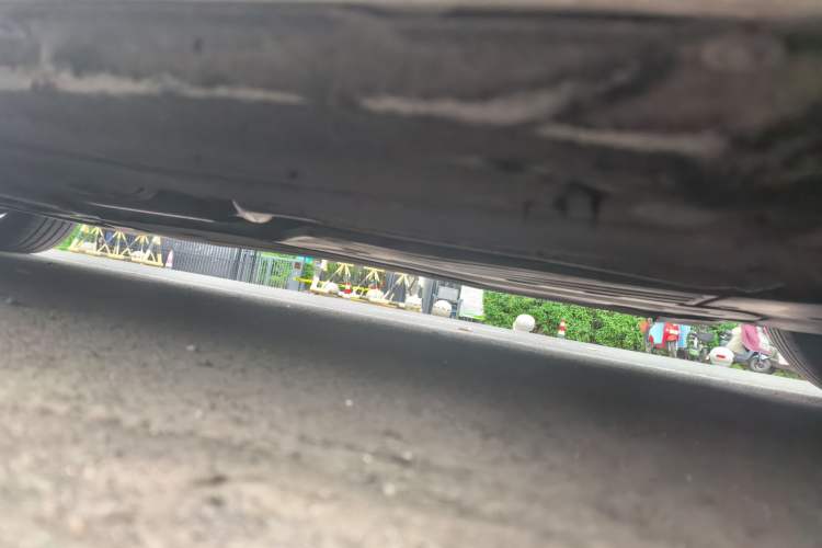 Used BMW 5 Series 2019 525Li M Sport Package Chassis Front Right