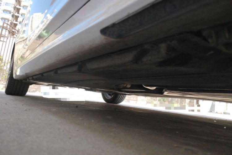 Used BMW 5 Series 2019 525Li M Sport Package Chassis Front Right