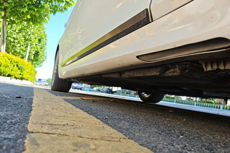 Used BMW 5 Series 2019 525Li M Sport Package Chassis Front Right