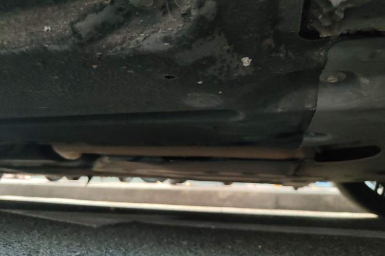 Used BMW 5 Series 2019 530Li Leading Model M Sport Package Chassis Front Right