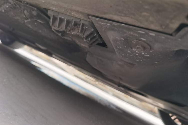 Used BMW 5 Series 2019 530Li Leading Model M Sport Package Chassis Front Right