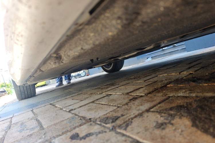 Used BMW 5 Series 2019 525Li M Sport Package Chassis Front Right