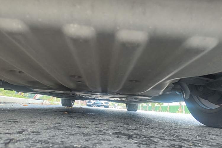 Used BMW 5 Series 2019 525Li Luxury Package Chassis Front