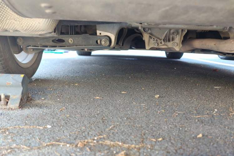 Used BMW 5 Series 2019 525Li M Sport Package Chassis Rear Left