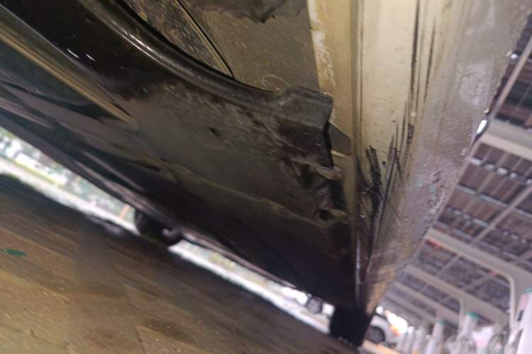 Used BMW 5 Series 2019 525Li M Sport Package Chassis Rear Right