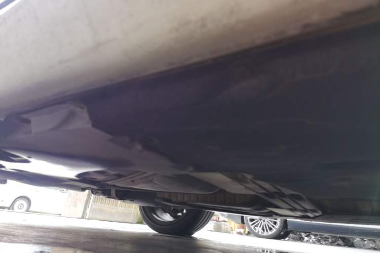 Used BMW 5 Series 2019 530Li Leading Model M Sport Package Chassis Rear Right