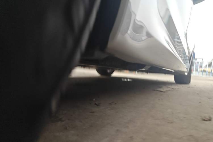 Used BMW 5 Series 2019 525Li M Sport Package Chassis Rear Right