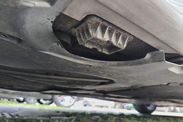 Used BMW 5 Series 2019 530Li Leading Model M Sport Package Chassis Rear Right