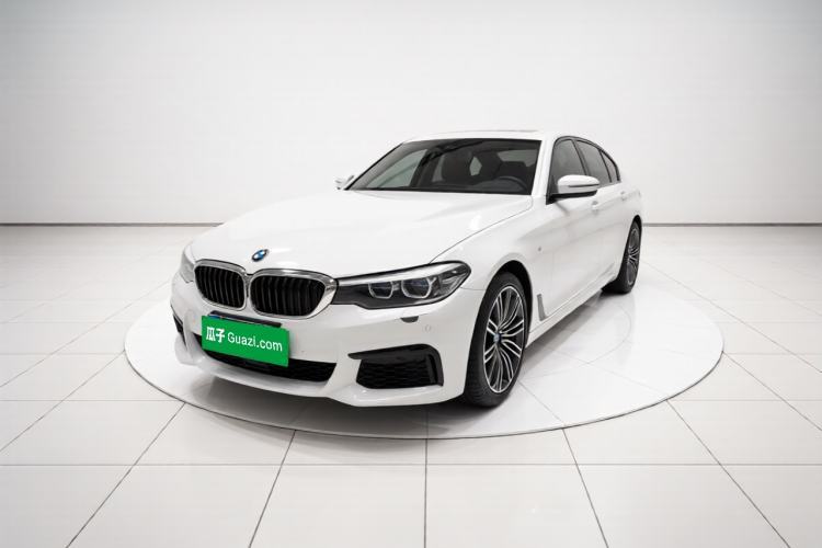 BMW 5 Series 2019 530Li Leading Model M Sport Package usado Guazi used car, China used car export, Used car for sale, Used cars, Cheapest cars for sale