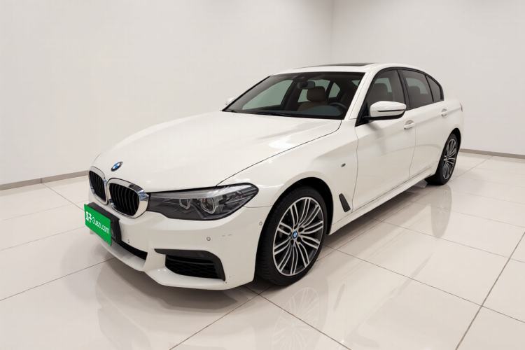 Used BMW 5 Series 2019 530Li Leading Model M Sport Package Guazi used car, China used car export, Used car for sale, Used cars, Cheapest cars for sale