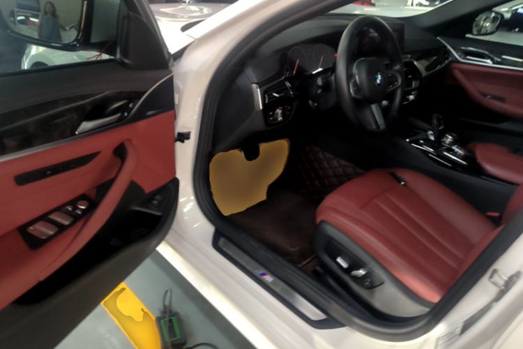 Used BMW 5 Series 2019 530Li Leading Model M Sport Package Driver Seat