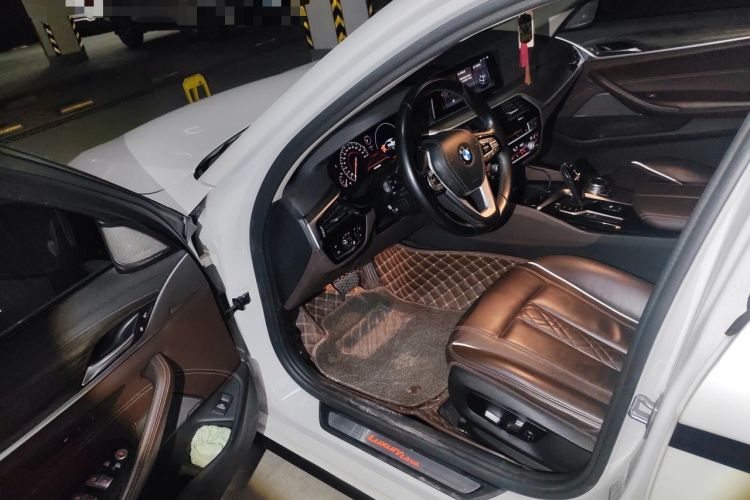Used BMW 5 Series 2019 530Li Luxury Edition Premium Package Driver Seat