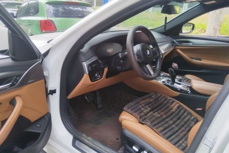 Used BMW 5 Series 2019 Restyled 525Li M Sport Package Driver Seat