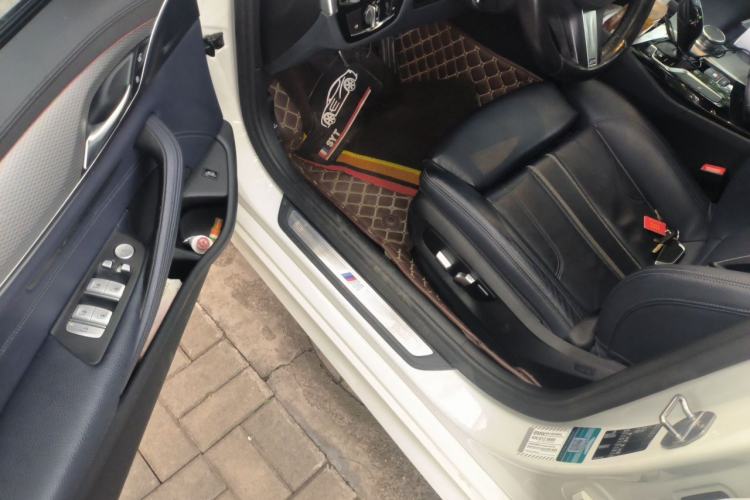 Used BMW 5 Series 2019 525i M Sport Package Driver Seat