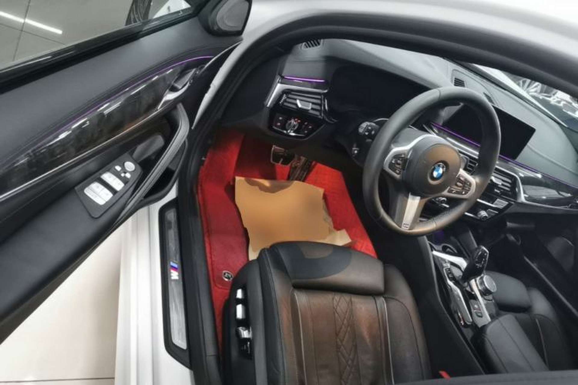 Used BMW 5 Series 2019 530Li Luxury Edition M Sport Package Driver Seat