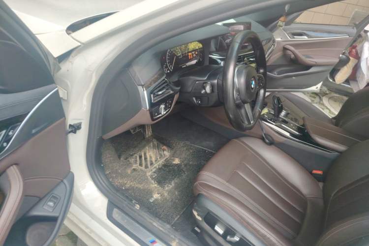 Used BMW 5 Series 2019 525Li M Sport Package Driver Seat