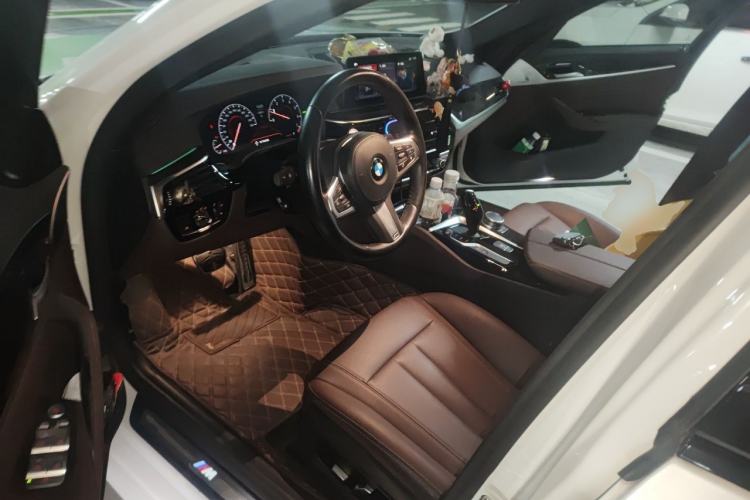 Used BMW 5 Series 2019 Restyled 525Li M Sport Package Driver Seat