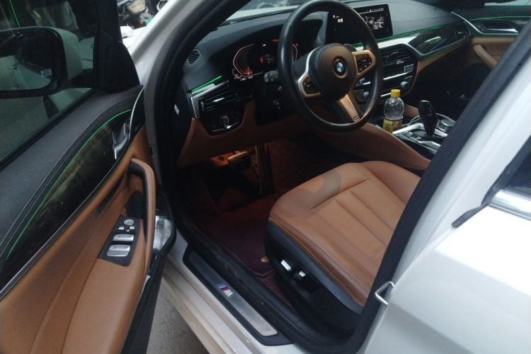 Used BMW 5 Series 2019 530Li Leading Model M Sport Package Driver Seat