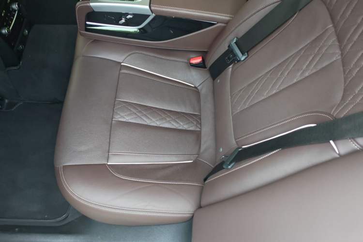 Used BMW 5 Series 2019 530Li xDrive M Sport Package Driver Seat