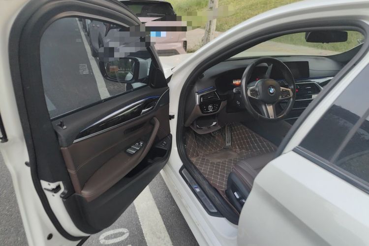 Used BMW 5 Series 2019 525Li M Sport Package Driver Seat