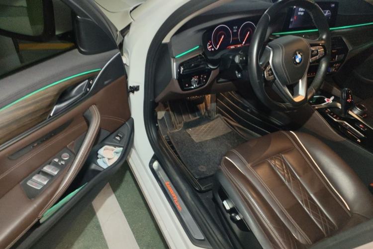 Used BMW 5 Series 2019 Facelifted 530Li Leading Edition Luxury Package Driver Seat