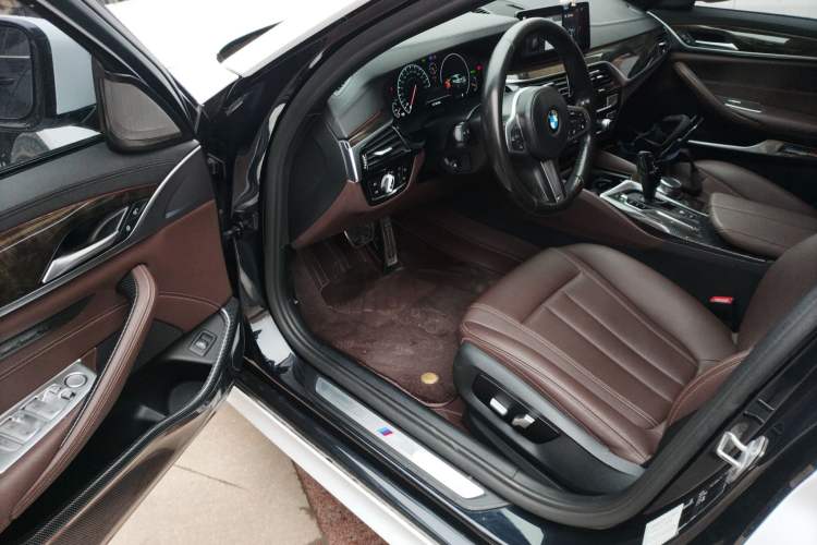 Used BMW 5 Series 2019 525Li M Sport Package Driver Seat