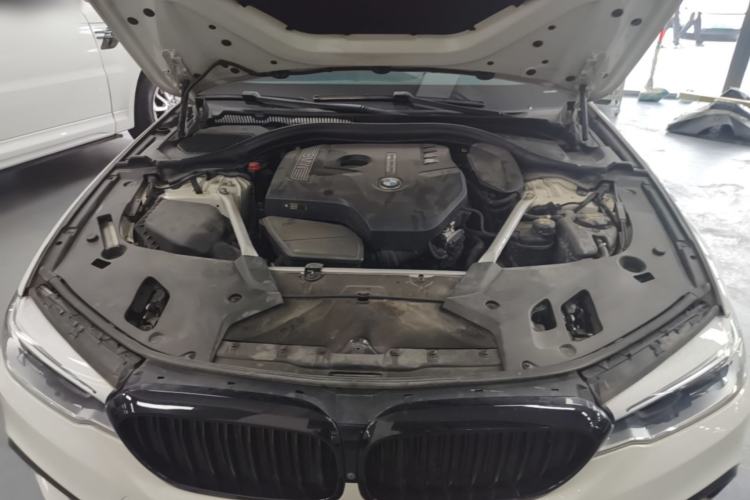 Used BMW 5 Series 2019 Facelifted 530i M Sport Package Engine Bay