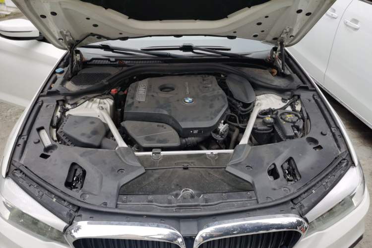 Used BMW 5 Series 2019 Restyled 525i M Sport Package Engine Bay