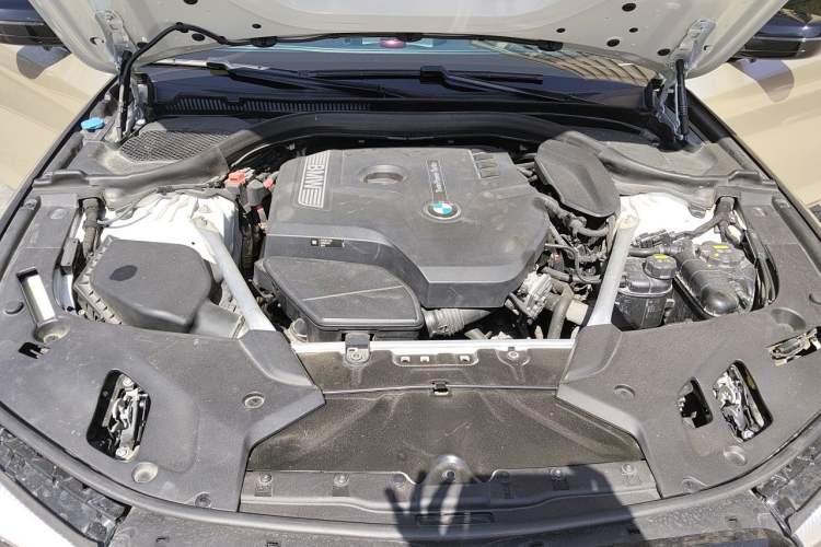 Used BMW 5 Series 2019 Restyled 525Li M Sport Package Engine Bay