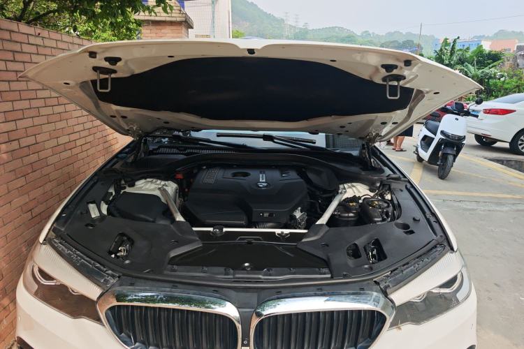 Used BMW 5 Series 2019 Restyled 525i M Sport Package Engine Bay