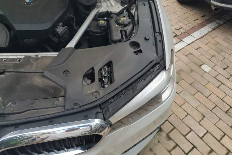 Used BMW 5 Series 2019 Restyled 525Li M Sport Package Engine Bay Left