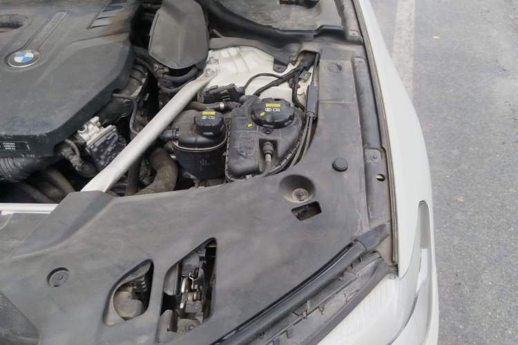 Used BMW 5 Series 2019 Restyled 525Li M Sport Package Engine Bay Left