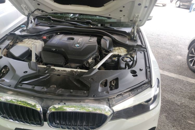 Used BMW 5 Series 2019 Restyled 525Li M Sport Package Engine Bay Left