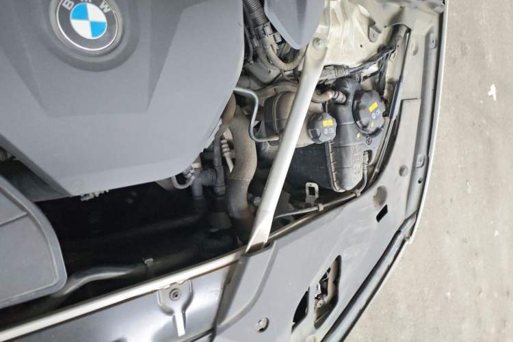 Used BMW 5 Series 2019 Restyled 525i M Sport Package Engine Bay Left