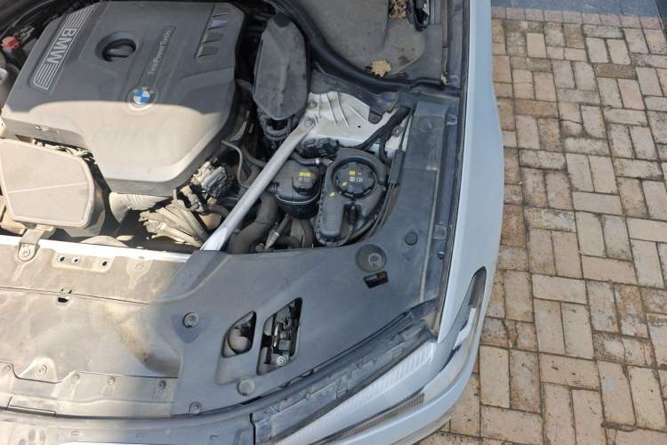 Used BMW 5 Series 2019 525Li M Sport Package Engine Bay Left