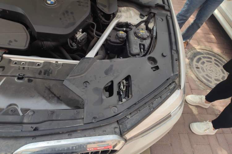 Used BMW 5 Series 2019 Facelifted 525Li Luxury Package Engine Bay Left