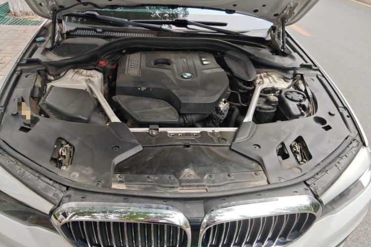 Used BMW 5 Series 2019 Facelifted 525Li Luxury Package Engine Bay