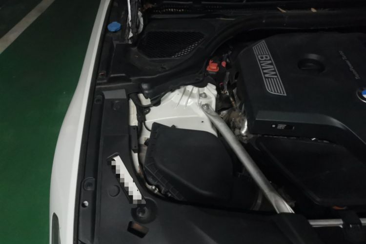 Used BMW 5 Series 2019 525i M Sport Package Engine Bay Right