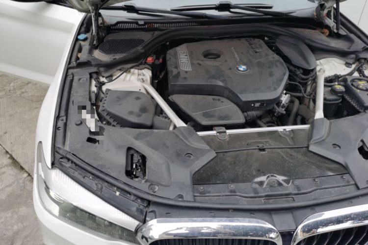 Used BMW 5 Series 2019 Restyled 525i M Sport Package Engine Bay Right